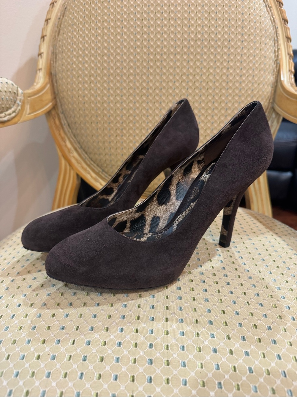 Dolce & Gabbana Dark Brown Suede Leopard-Print Lined Pumps 39